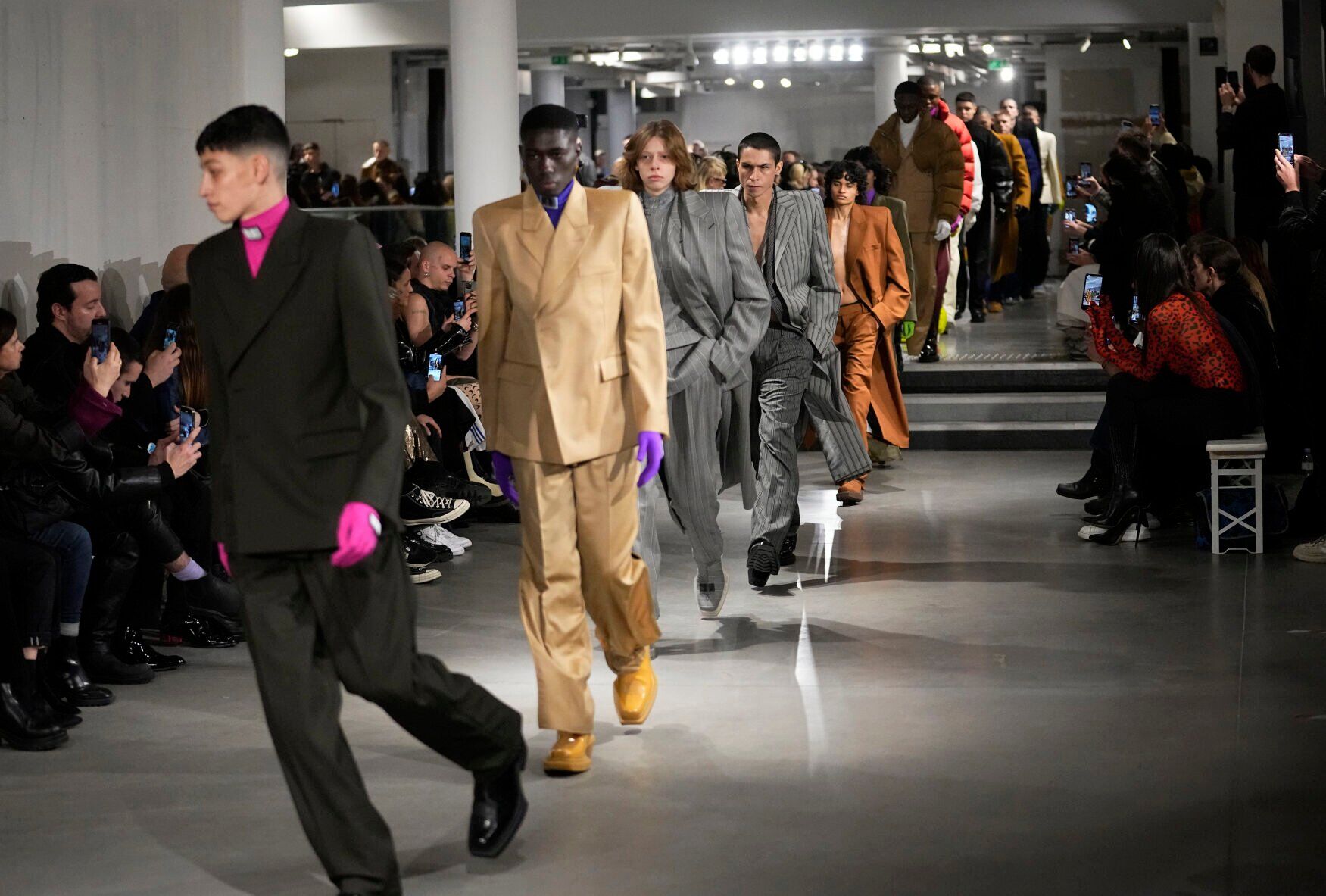 Paris Fashion VTMNTS F/W 22-23